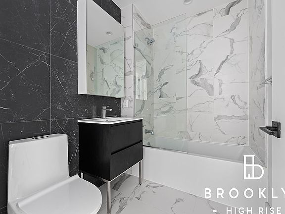 5th image of 26 Quincy St #3J