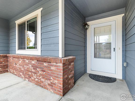 3rd image of 4562 Cole Dr