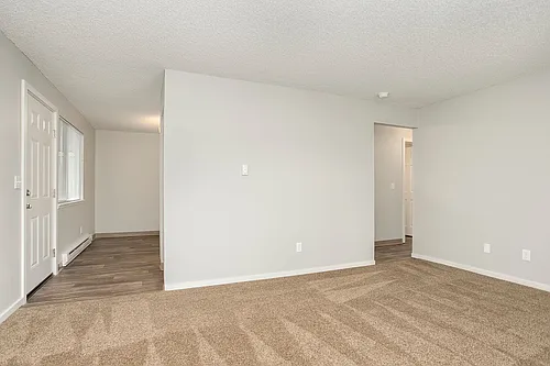 1412 Valley Ave E Photo 1