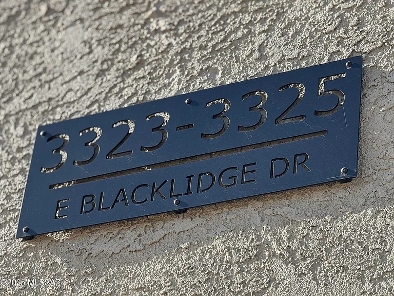 3323 E Blacklidge Dr #3323 — Photo 3