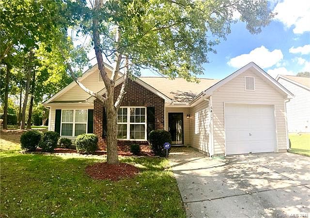 1st image of 6407 Gatesville Ln