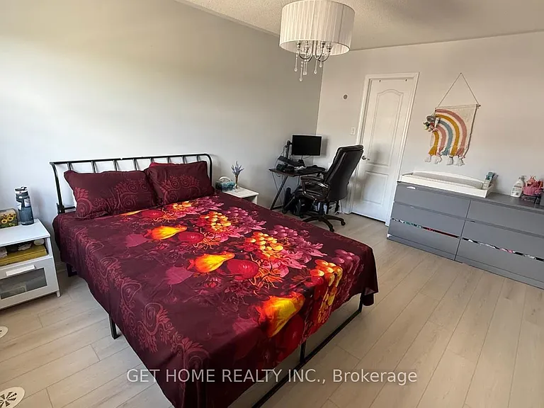 38 Suitor Ct — Photo 16