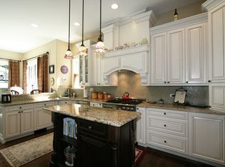 723 S Adams St, Hinsdale, IL 60521