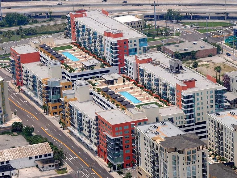1208 E Kennedy Blvd #617E — Photo 3