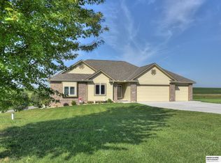 3399 Prairie Trl, Logan, IA 51546