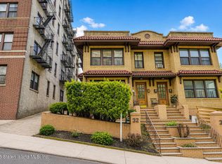 30 & 32 Nicholas St, Staten Island, NY 10301