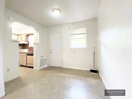 Rented by ZealEstate Group Inc | media 11