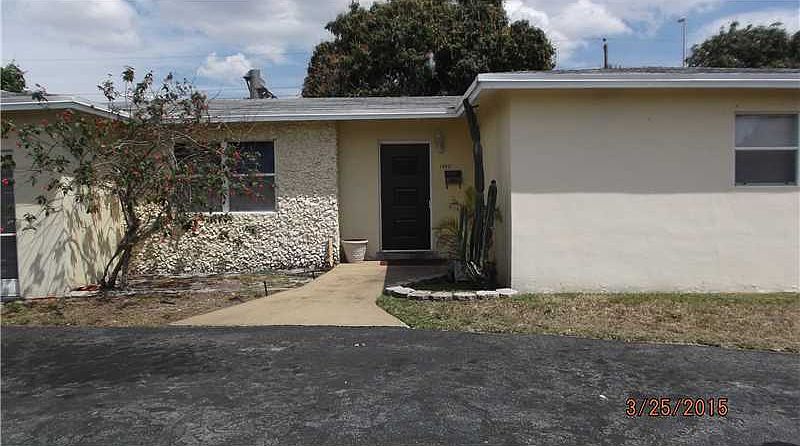 1st image of 1440 NW 52nd Ave