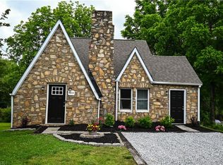 4814 Old Walkertown Rd, Winston Salem, NC 27105