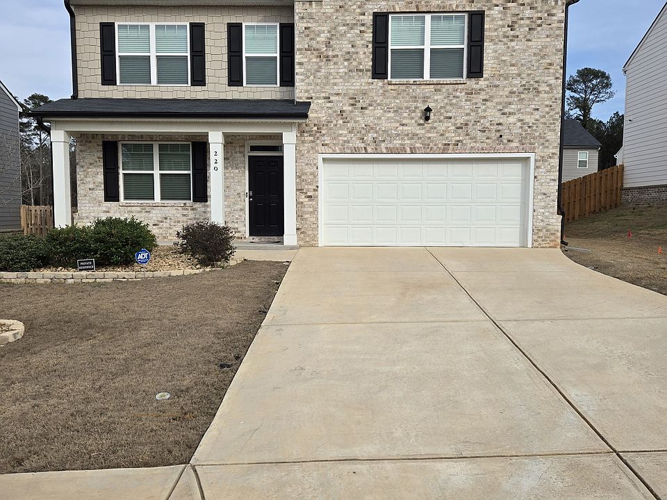 1st image of 220 Montgomery Dr