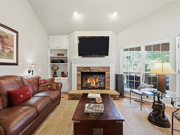 4th image of 7 Brixham Ln