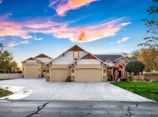 5977 N Serenity Ln, Meridian, ID 83646