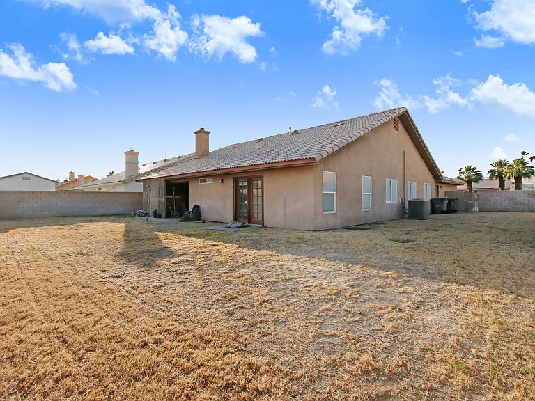 68695 Vista Chino — Photo 13