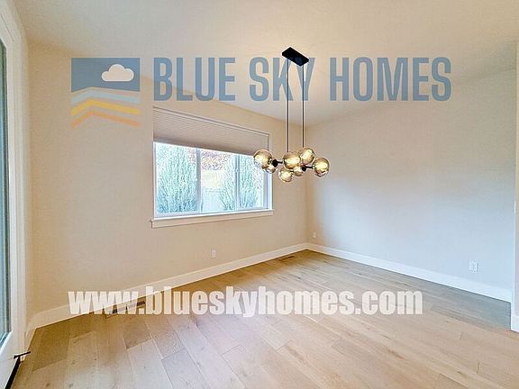 4th image of 3273 S Yorktown Ln