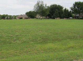 44 Woodcreek Ln, Pryor, OK 74361