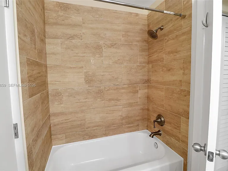 10111 W Sunrise Blvd #303 — Photo 18