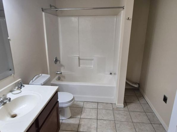 1014 Elm St