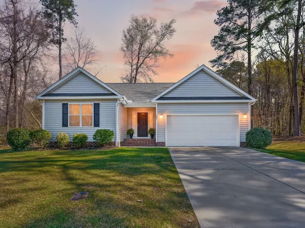 401 Coleridge Dr, Dunn, NC 28334