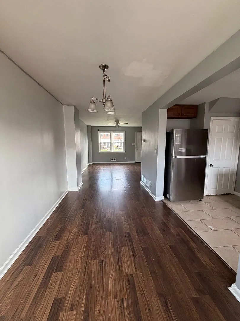 Graythorne Ave Coming Soon Sept 1st — Photo 3