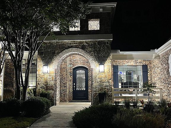 5th image of 8351 Deerwood Forest Dr