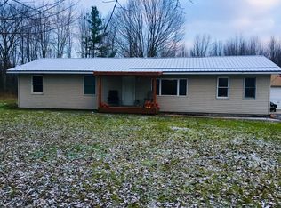 10110 Bailey Rd, Ravenna, MI 49451