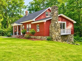 32 Turner Rd, Oxford, MA 01540
