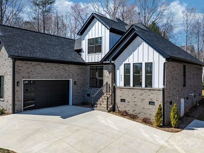 4060 Steve Ikerd Dr NE, Hickory, NC, 28601