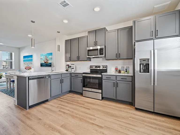 Lat Twenty7 Townhomes — Photo 8