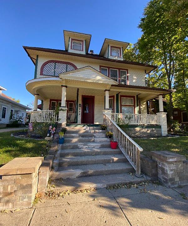 1st image of 422 E Main St #D