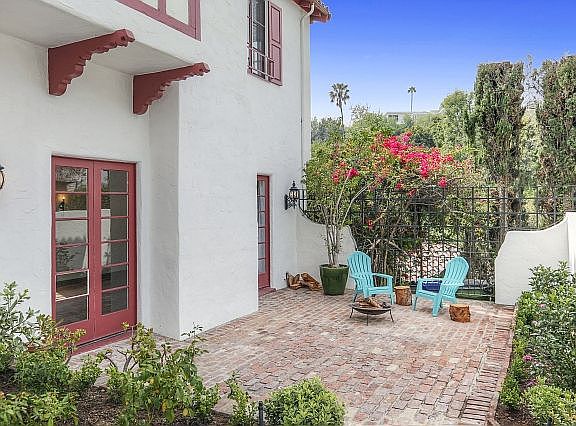 5th image of 2408 Wild Oak Dr