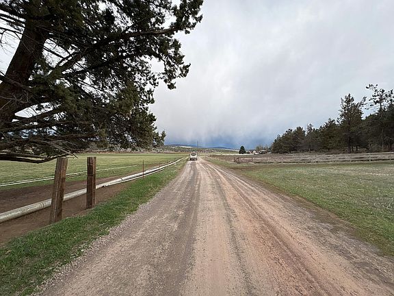 5th image of 6320 Philpott Ln