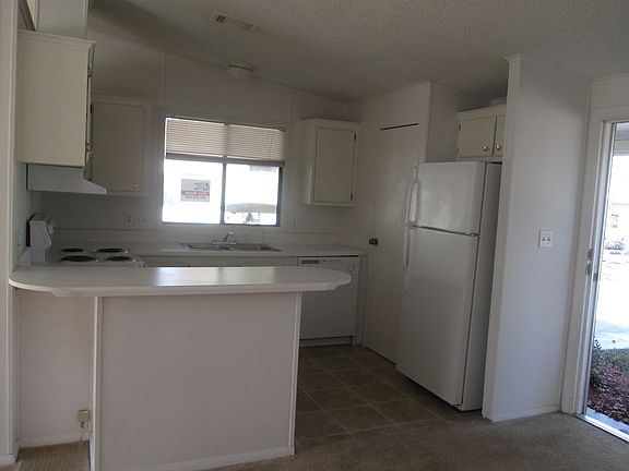 3rd image of 14306 Menorca Ct