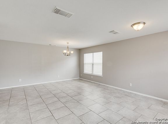 2nd image of 86 Viking Oak