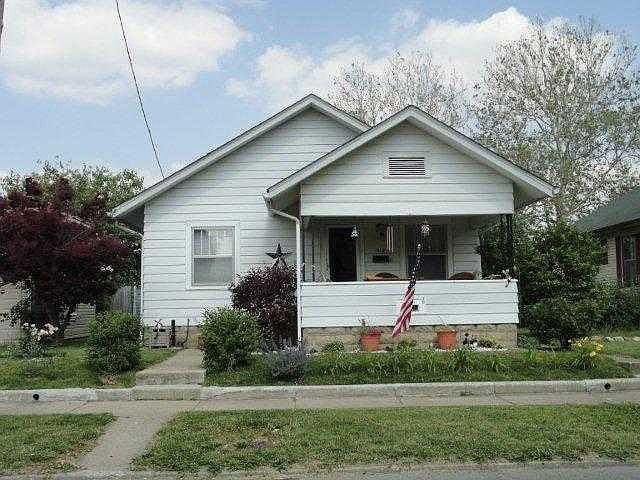 1st image of 512 S Miller St