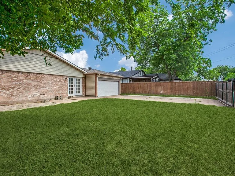 1407 Judy Dr — Photo 12