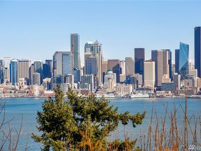 3576 SW Admiral Way, Seattle, WA, 98126