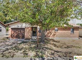 2719 Live Oak Dr, Copperas Cove, TX 76522