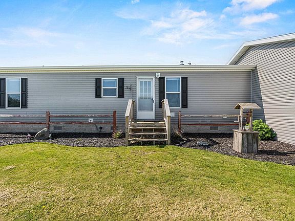 5th image of 4931 Molitor Rd