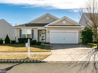 12 Josie Ln, Sicklerville, NJ 08081