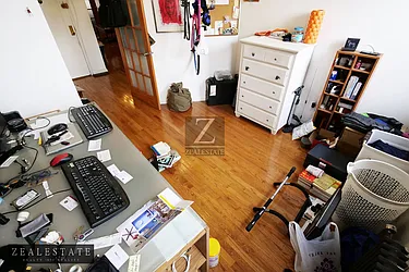 Rented by ZealEstate Group Inc