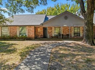 120 S McKown Ave APT B, Sherman, TX 75092