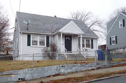2nd image of 29 Harvey St