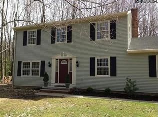 28750 Orange Meadow Ln, Orange, OH 44022