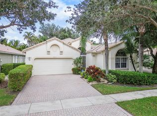 6043 Rossmoor Lakes Ct, Boynton Beach, FL 33437