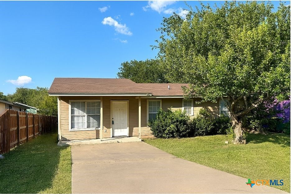 1st image of 101 E Avenue K