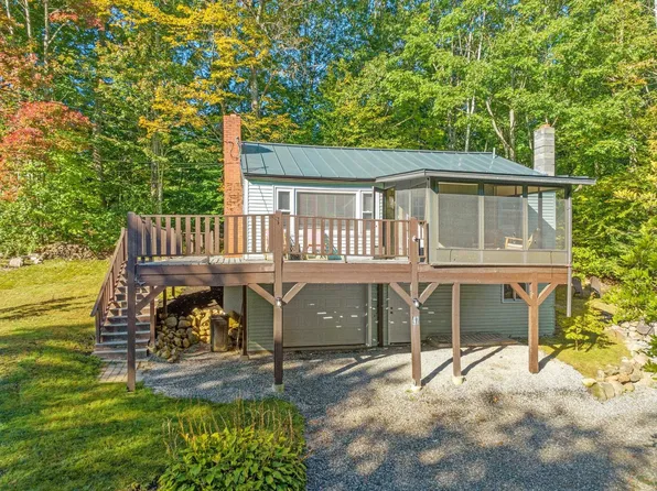47 Crescent Drive, Barnstead, NH 03225