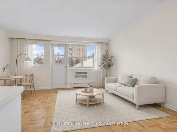 165 Balliol St #301, Toronto, ON M4S 1C2