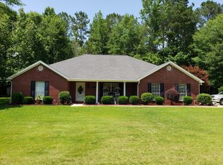102 W Murphy Ln, Dadeville, AL 36853