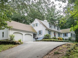 25 Fair Oaks Dr, Lexington, MA 02421