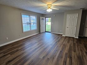 1065 Merrick Dr, Richmond, KY
